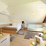 酒店 西斯托马洛科特酒店 4*