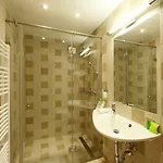 西斯托马洛科特酒店