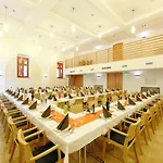 酒店 西斯托马洛科特酒店 4*