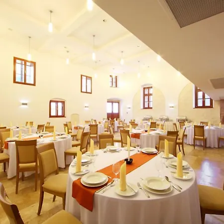 Historia Malomkert מלון 4*