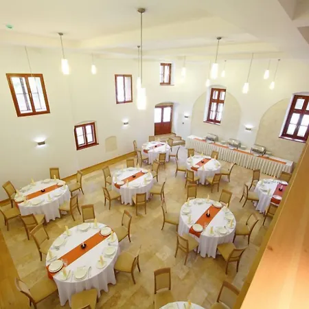 Historia Malomkert Hotel 4*