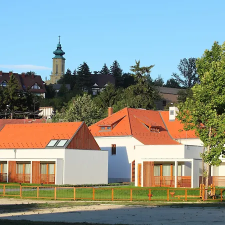 Historia Malomkert 4* Veszprém