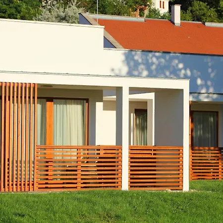 Historia Malomkert 4*