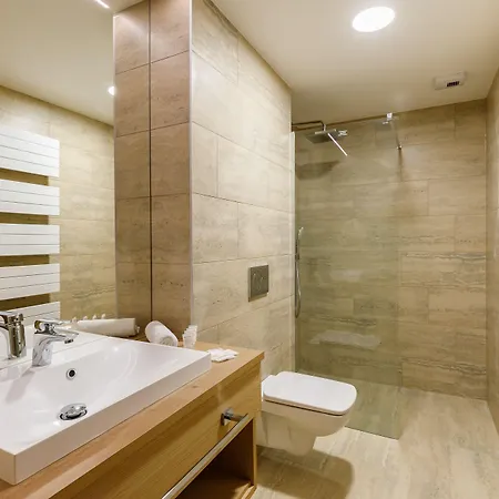 Historia Malomkert Hotell 4*