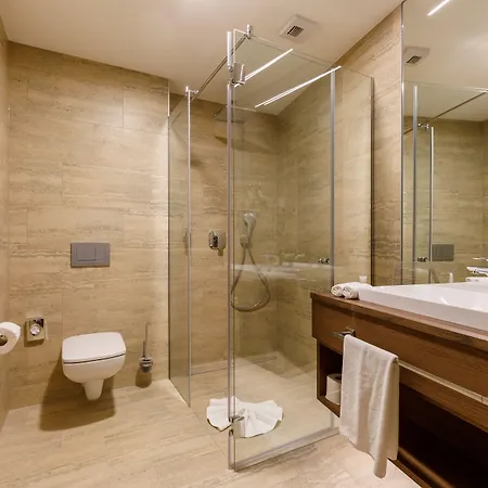 Historia Malomkert Hotell 4*