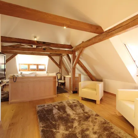 Historia Malomkert Ξενοδοχείο