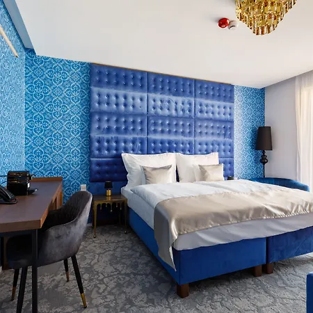 Historia Malomkert Hotel 4*