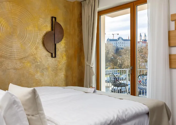 Historia Malomkert 4*