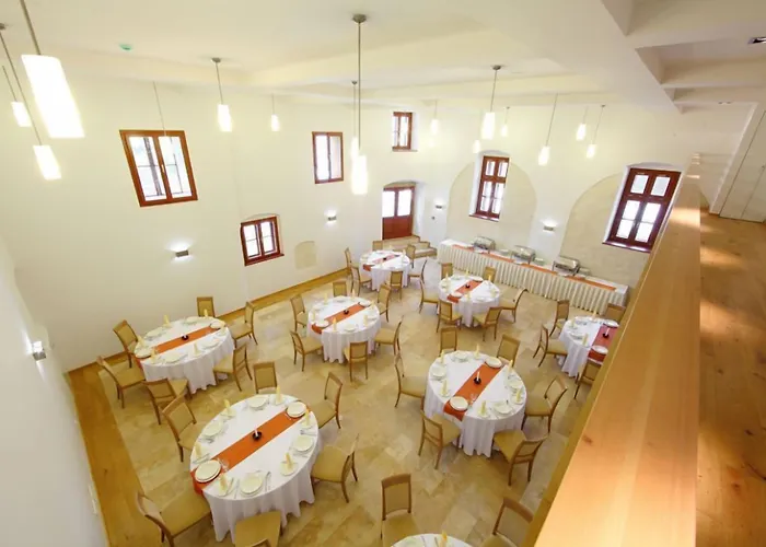 Historia Malomkert Szálloda 4*