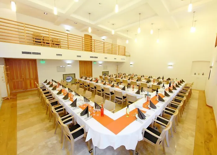 Hotel Historia Malomkert 4*