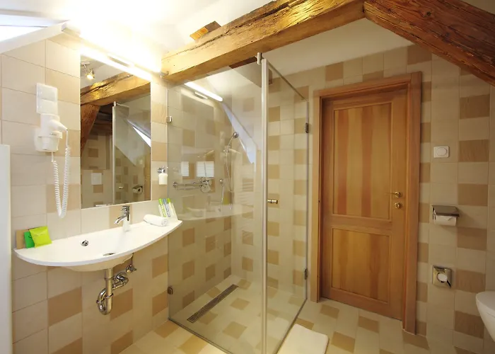 Historia Malomkert 4*