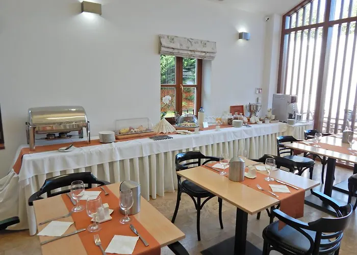 Hotel Historia Malomkert 4*